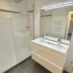 Moderne T2, Bord De Mer, Parking & Wifi Gratuit